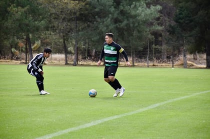 Genio. El 'Che' Martínez, cobró el quinto penal con frialdad para el Campestre FC.