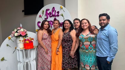 Blanca Esthela Trejo celebra siete décadas rodeada del cariño de su familia
