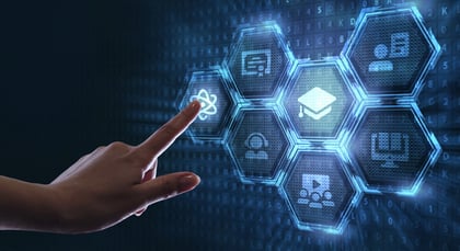 La inteligencia artificial ya llegó al salón de clases: ¿para qué sirve?