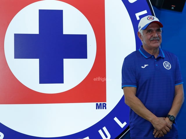 Tuca Ferretti es presentado como nuevo técnico de Cruz Azul