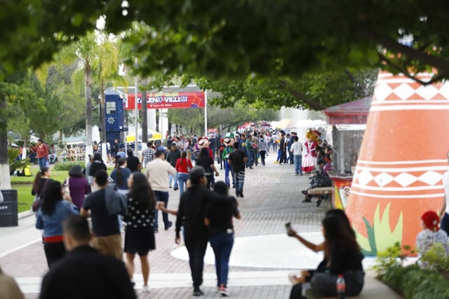 Este viernes 19 de julio, duranguenses se dieron cita a la Feria Nacional Francisco Villa para festejar el 461 aniversario de la capital duranguense.