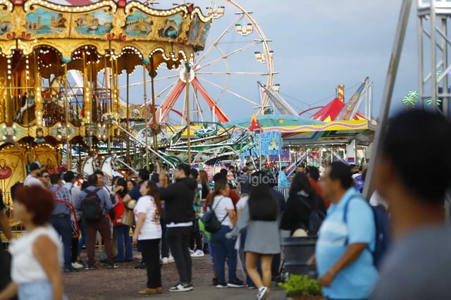 Este viernes 19 de julio, duranguenses se dieron cita a la Feria Nacional Francisco Villa para festejar el 461 aniversario de la capital duranguense.