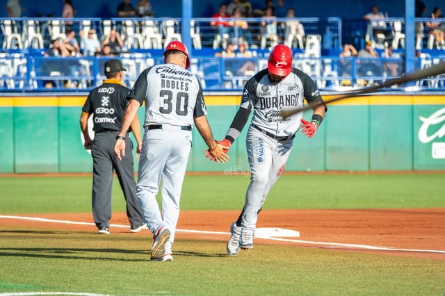 Caliente de Dgo VS Rieleros de Ags / JUEGO 02