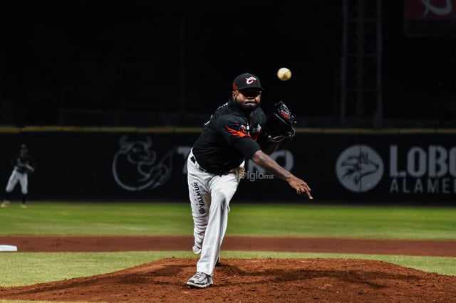 Sultanes de Monterrey vs Caliente de Durango / Juego 03