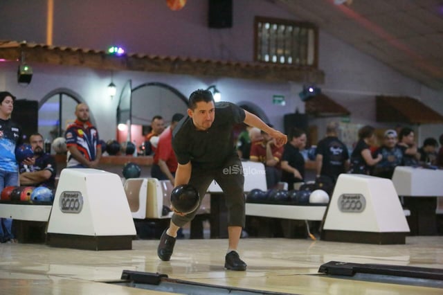 El evento trajo competencia de alto nivel, con la participación de figuras nacionales e internacionales que se reunieron en el Bowl 2000