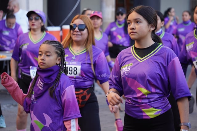 ‘Corramos en Tribu’ reúne a decenas de mujeres en Durango