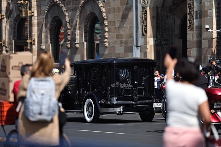 Realizan homenaje a Silvia Pinal en el Palacio de Bellas Artes