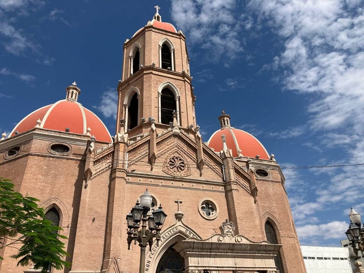 Tradición. La Diócesis de Gómez Palacio celebrará la Misa Crismal en punto de las 12:00 horas en la catedral de Santa María de Guadalupe