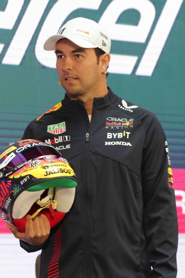 Probabilidad. Para Sergio Pérez es más que probable que se alargue su estancia en Red Bull.