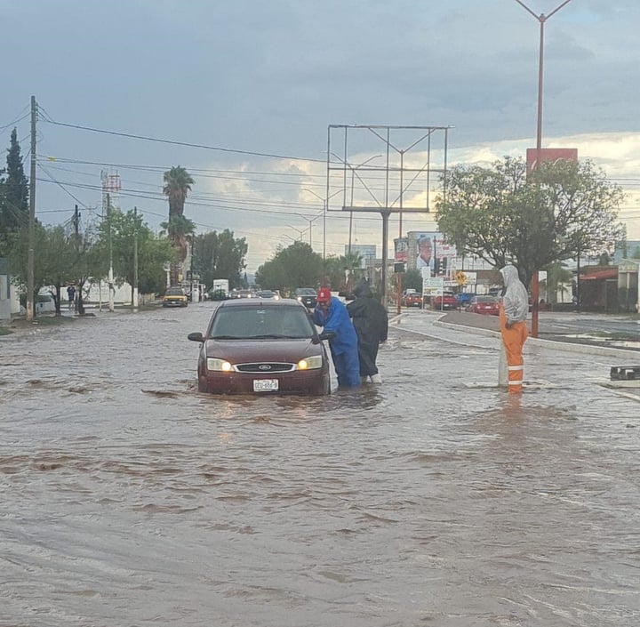 Intensas lluvias del domingo causaron inundaciones en Los Llanos