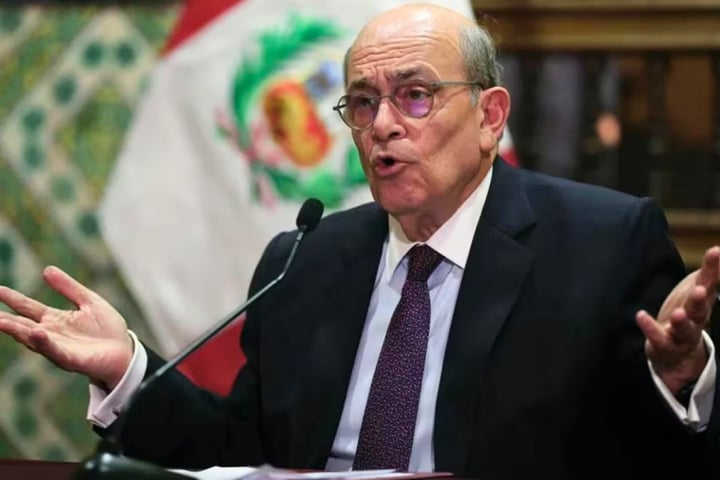 Perú descarta ingreso por la fuerza en la embajada de México; 'ni siquiera se está considerando'