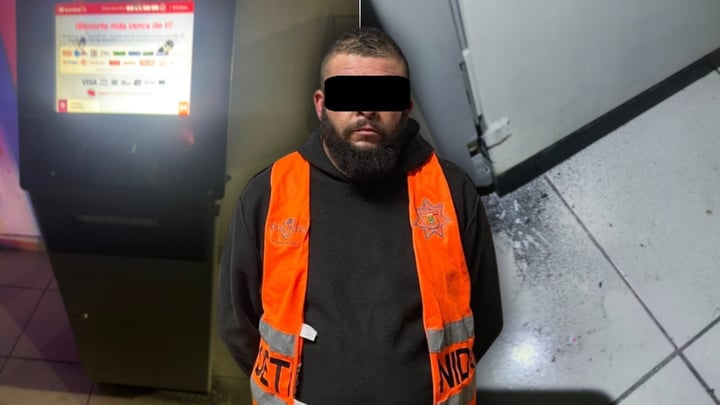 Detienen a hombre cuando intentaba forzar un cajero Banorte en Durango