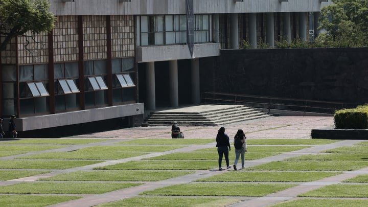Rectifican: presencial, el examen de UNAM