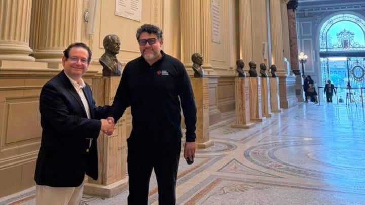 El tenor duranguense Alfredo Carrillo lleva su talento a gira por Perú
