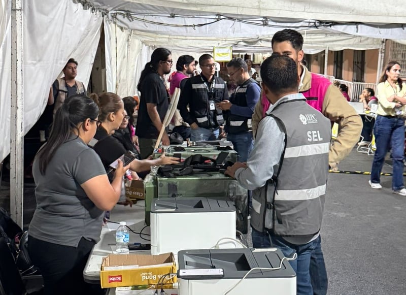 Hacen recuento de votos en municipios de Durango