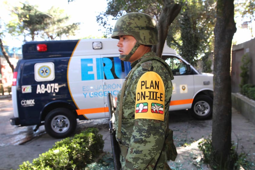 Al sitio acudió el jefe de la zona militar correspondiente además de elementos de la Marina y de la Gendarmería.