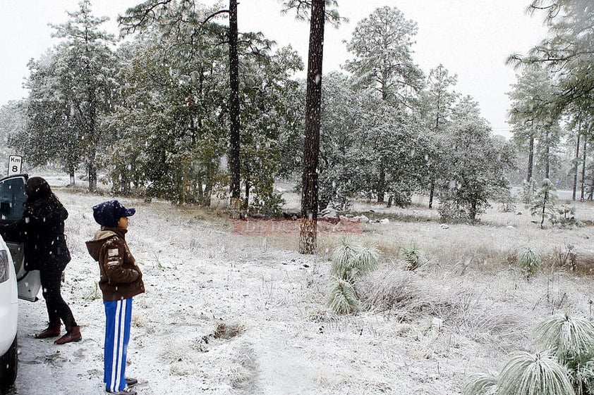 En alguna demarcaciones la nieve alcanza hasta 80 cm.