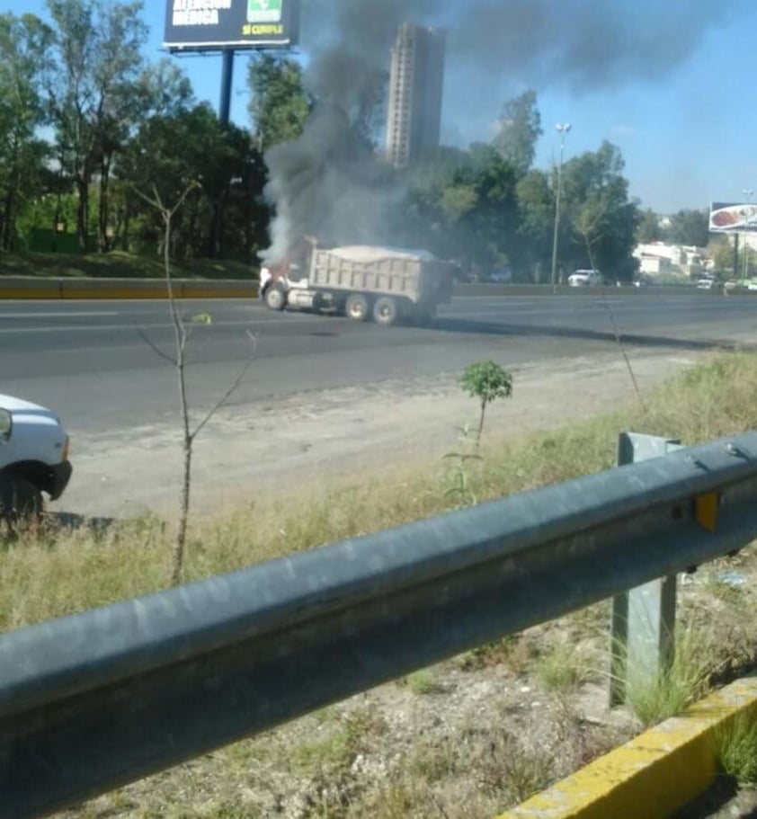 Periférico y Acueducto Periférico y Artesanos Periférico y 8 de Julio Periférico y Guadalupe Periférico y Colón Carretera a Colotlán Carretera a Morelia a la altura del kilómetro 40 Carretera a Chapala por Las Juntitas Carretera LIbre a Zapotlanejo y Tateposco Revolución y Matamoros Patria e Isla Antigua, fueron algunos de los puntos afectados.