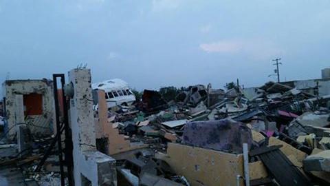 Graves afectaciones se pueden apreciar tras el tornado en Ciudad Acuña.