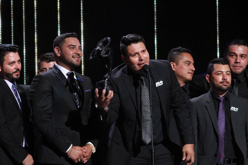 En la categoría 'Video más Pedido' la Banda MS se llevó la preferencia del público al ganarse el galardón por el tema “A lo mejor”.