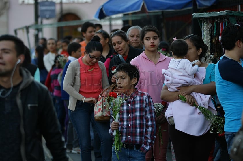 San Jorge es el único capaz de cuidar a los niños contra el piquete de estos animales, pues en esa época no existía algún remedio efectivo contra la picadura de alacrán.