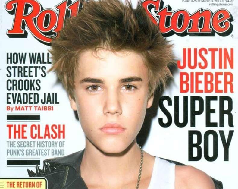 Bieber sorprendió al protagonizar la portada de la revista Rolling Stone en 2011 con el cabello alborotado.