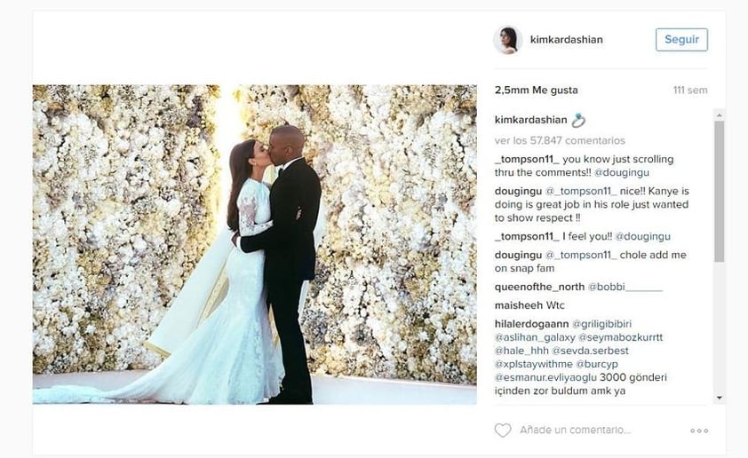 La socialité Kim Kardashian no podía quedar fuera de las más populares de la red de fotografías, aparece con 2.5 millones con una fotografía de su boda con Kanye West.