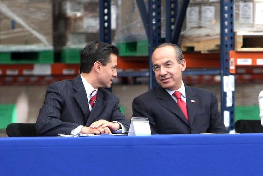 Peña en reunión con el entonces presidente, Felipe Calderón.