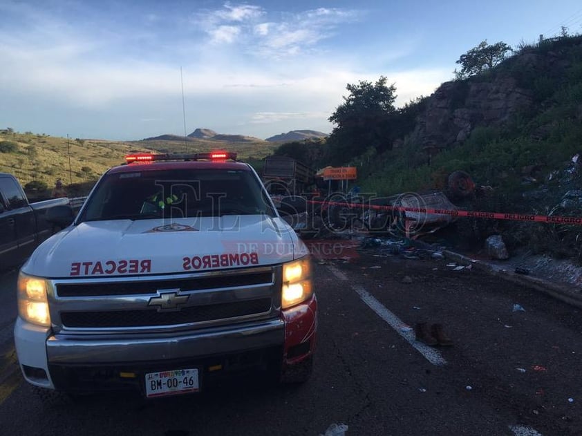 El acompañante del ahora occiso resultó con lesiones de gravedad, teniendo ambos su domicilio en la capital duranguense.