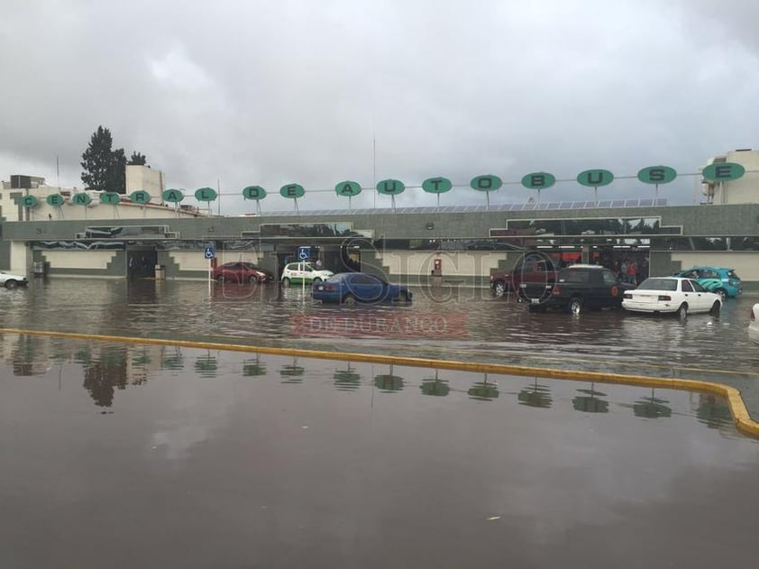 Las mediciones del meteorológico establecieron que en la zona norte, centro, sur y oriente, hasta las colonias asentadas rumbo a la salida a Zacatecas, se tuvo una acumulación promedio de 44 milímetros por la lluvia.