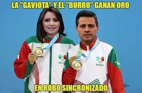 'Castigan' memes plagio en tesis de Peña Nieto