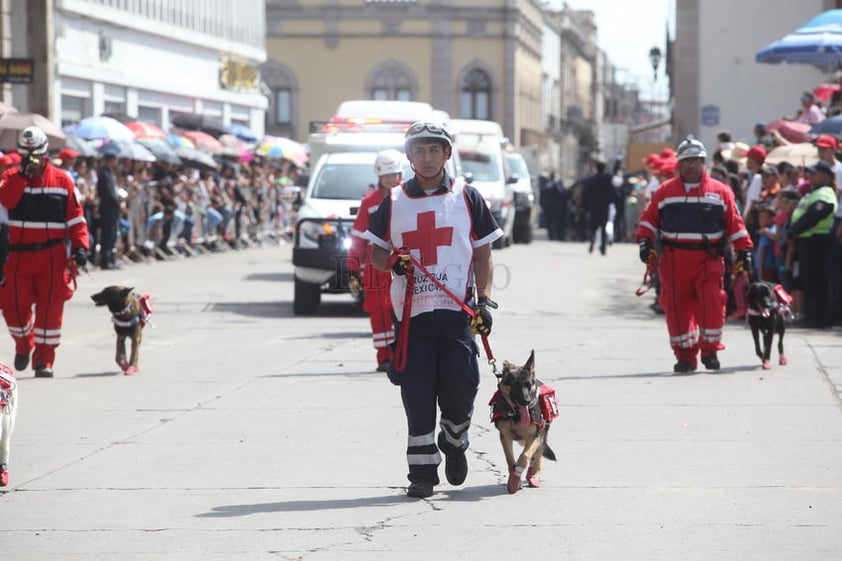 Desfilaron por México