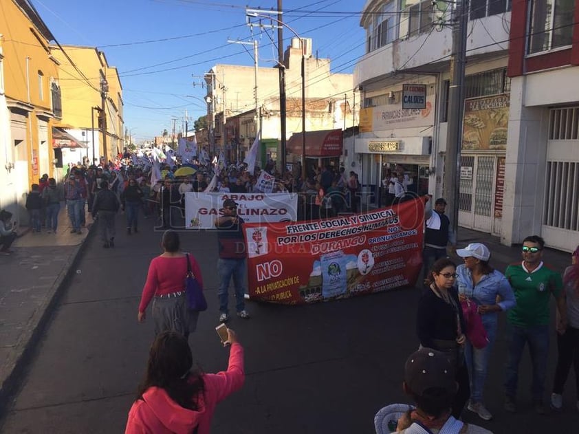 Durango es uno de los múltiples de México municipios que ha mostrado inconformidad por medio de marchas pacíficas.