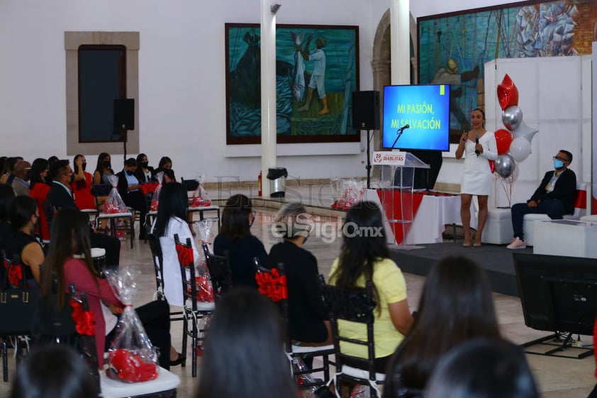 Las conferencias dejaron en los asistentes un grato sabor de boca.