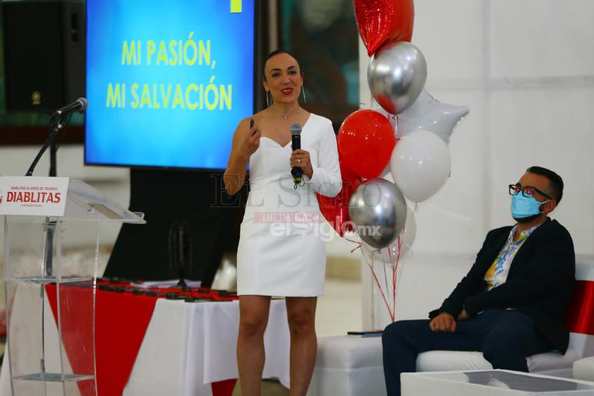 Un emotivo y sentido evento se vivió la tarde de este sábado en el Aula Rosaura del Centro de Convenciones Bicentenario, donde se reunieron 20 años de historia.