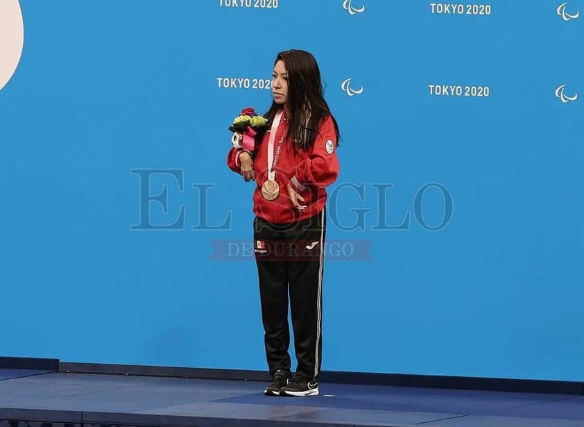 La medalla de oro fue para Pin Xiu Yip, de Singapur, con un tiempo de 2:16.61. En tanto, la de plata fue para la representante de Japón, Yamanda Miyuki, quien finalizó en un tiempo de 2:26.18.