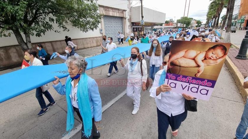 Colectivos marchan a favor de la vida