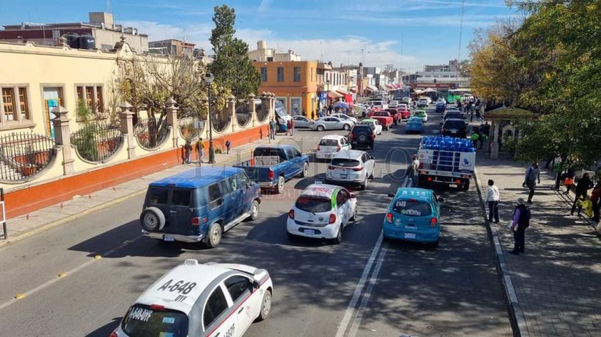 'Descontrolado' el comercio informal en la Zona Centro