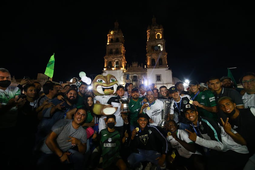 Así se vivió la fiesta por el triunfo de los Alacranes de Durango en su tierra.