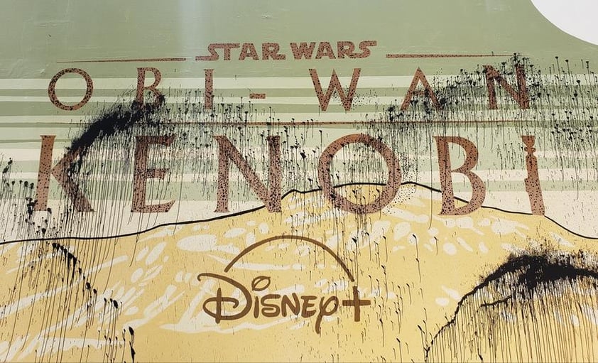 Mural promocional de la serie de Obi-Wan Kenobi vandalizado