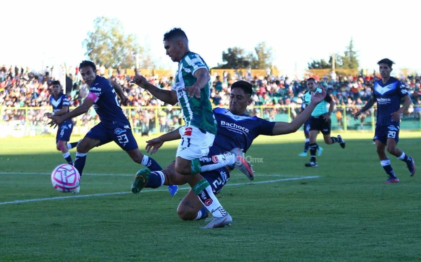 Juego de Ida de los Cuartos de Final de la Liga de Expansión MX, entre los Alacranes de Durango y los Toros de Celaya