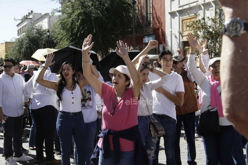 MARCHA A FAVOR DEL INE EN DURANGO