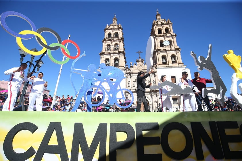 Así se vivió el desfile por el 112 Aniversario de la Revolución Mexicana en Durango