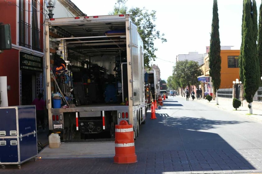 El rodaje de la nueva cinta de Viggo Mortensen, 'The Dead Don't Hurt', iniciará hoy en varias calles de la Zona Centro de Durango. Debido a esto hay cortes de tránsito.