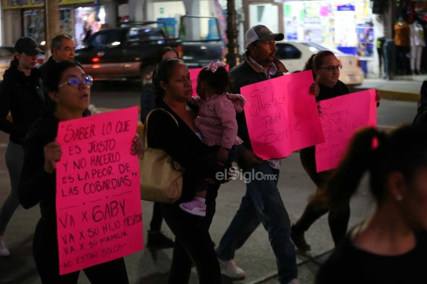 Marcha para exigir justicia para víctimas de meningitis