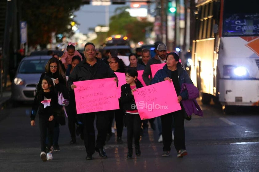 Marcha para exigir justicia para víctimas de meningitis