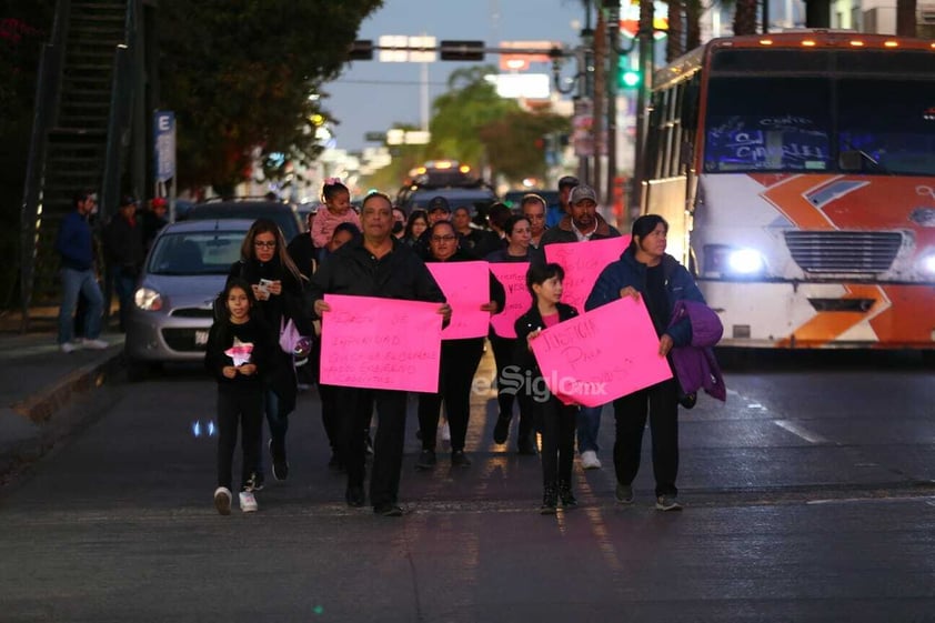 Marcha para exigir justicia para víctimas de meningitis