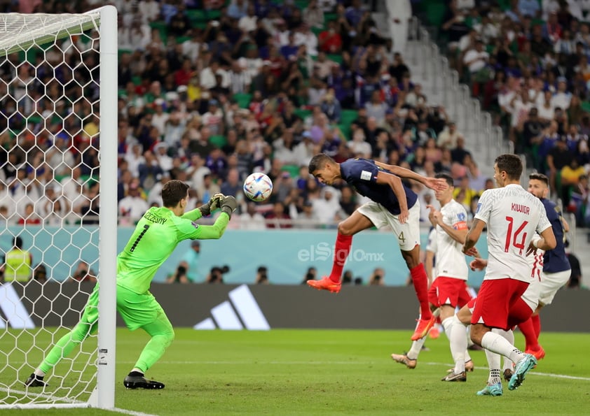 Olivier Giroud, con un tanto al borde del descanso, y Kylian Mbappe, con un doblete, firmaron la victoria de Francia sobre Polonia (3-1) que sitúa a los campeones del mundo en los cuartos de final