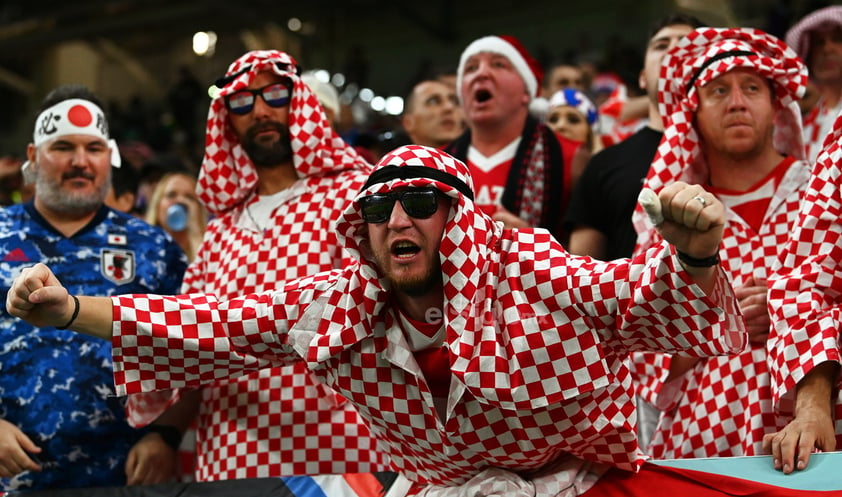 Croacia avanzó este lunes a cuartos de final del Mundial de Qatar tras derrotar a Japón en la tanda de penaltis (1-3), después de que los dos equipos empataran a uno.