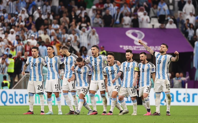 Argentina avanza a semis en Qatar 2022